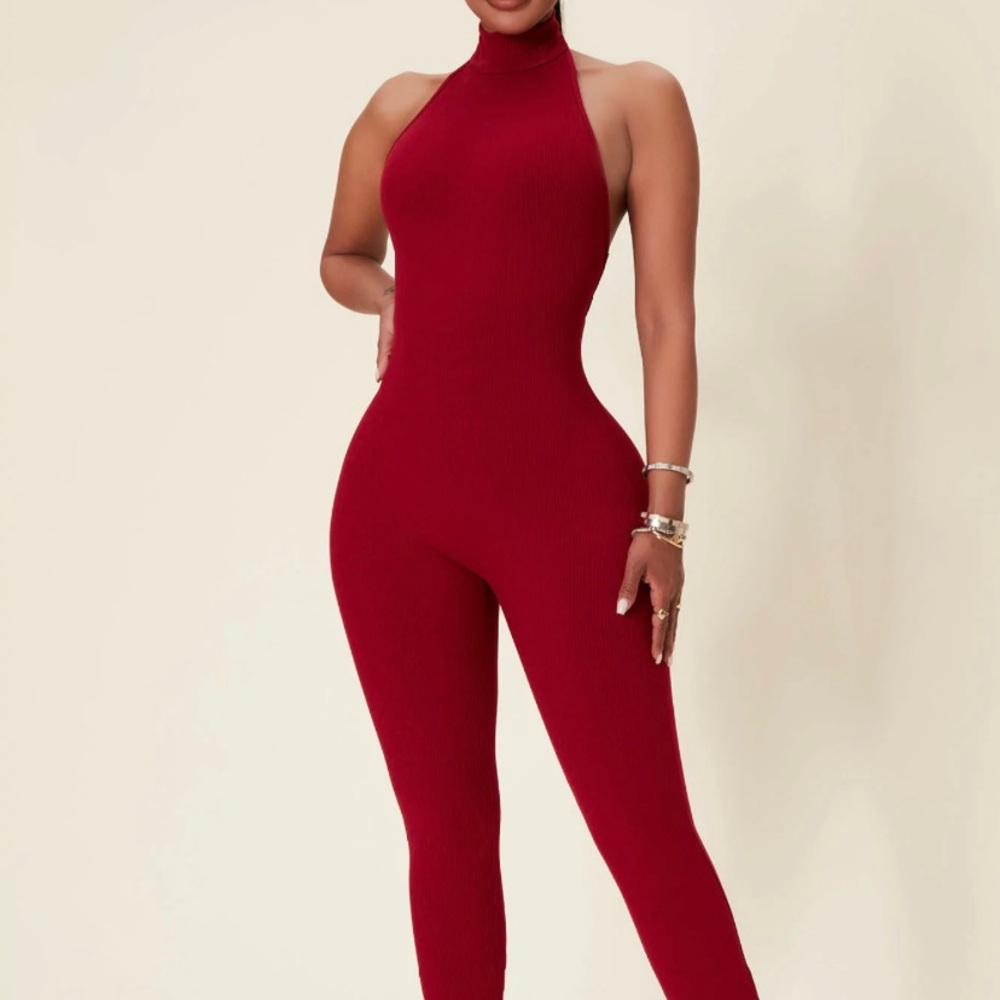 FashionNova: Cassandra Light Snatched Jumpsuit - Red